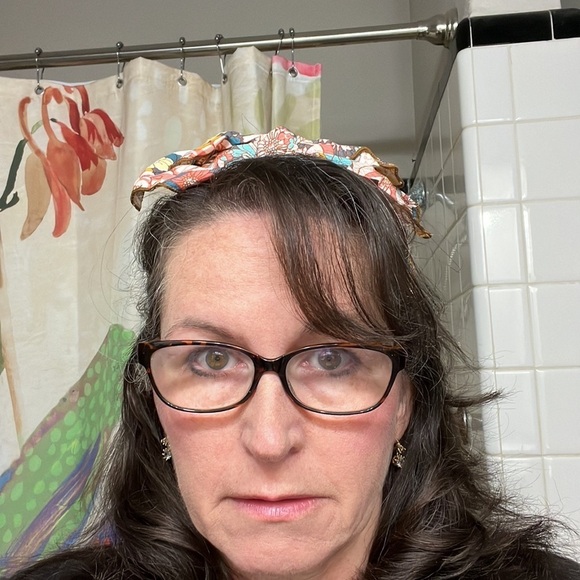 Floral headband. - Picture 5 of 6